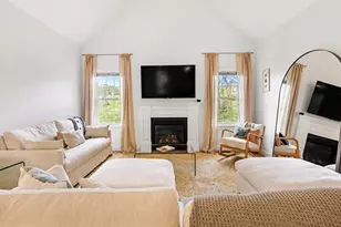 77 Fairway Vw Dr, Sutton, MA 01590 - Photo 10