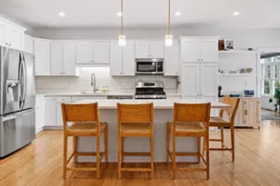 77 Fairway Vw Dr, Sutton, MA 01590 - Photo 6