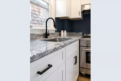 1190 Pleasant Street #1, New Bedford, MA 02740 - Photo 6