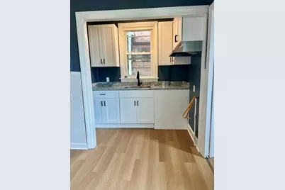 1190 Pleasant Street #1, New Bedford, MA 02740 - Photo 4