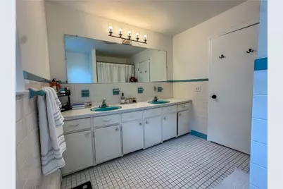 442 Eastview Ave, Somerset, MA 02726 - Photo 30