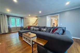 442 Eastview Ave, Somerset, MA 02726 - Photo 24