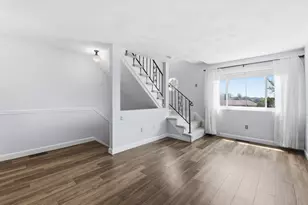 87 Sterling Ln, Haverhill, MA 01835 - Photo 6