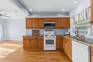 66 Middle Rd, Acushnet, MA 02743 - Photo 22