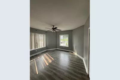 30 Lewis #1, Worcester, MA 01610 - Photo 2