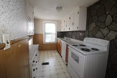 844 Washington  St, Weymouth, MA 02189 - Photo 4
