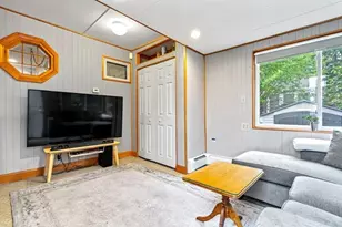 51 Fairlawn St, Malden, MA 02148 - Photo 18