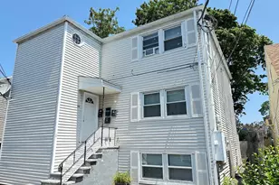33 Curry Cir, Swampscott, MA 01907 - Photo 1