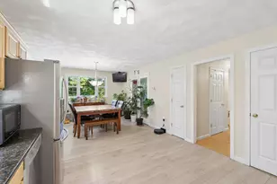 9 Perron Way, Lowell, MA 01854 - Photo 12