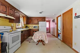 26 Royalston Rd N, Winchendon, MA 01475 - Photo 4