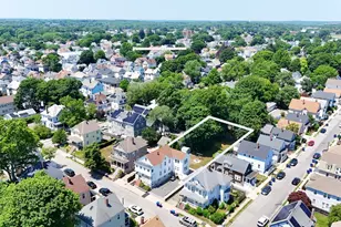 321 Arnold St, New Bedford, MA 02740 - Photo 4