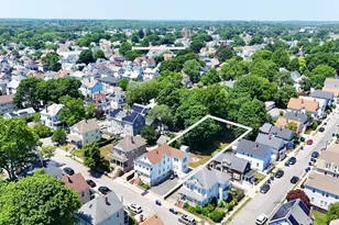 321 Arnold St, New Bedford, MA 02740 - Photo 4