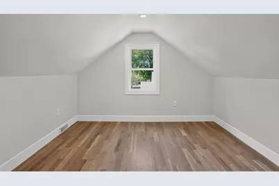 3 Crane St, Danvers, MA 01923 - Photo 12