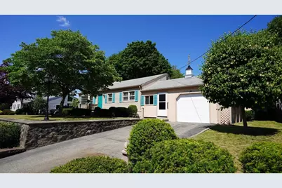 15 Phillips Street, North Attleboro, MA 02760 - Photo 2