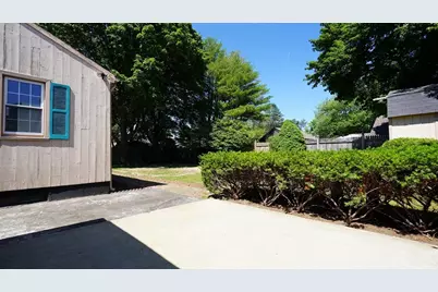 15 Phillips Street, North Attleboro, MA 02760 - Photo 30