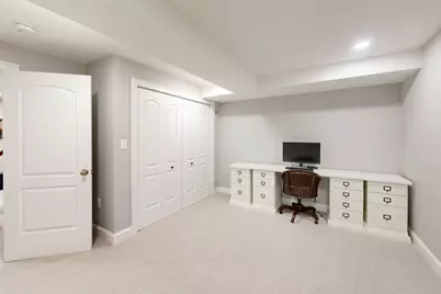 30 Horseshoe Ln, Canton, MA 02021 - Photo 34