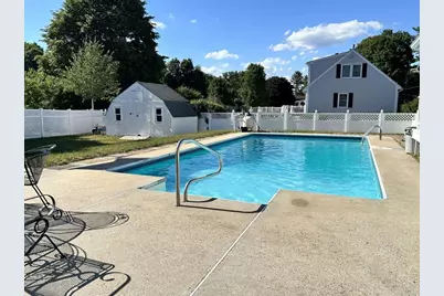 8 Patterson, Westfield, MA 01085 - Photo 4