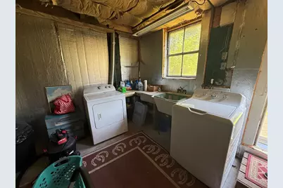 23 Crescent St, Ware, MA 01082 - Photo 20