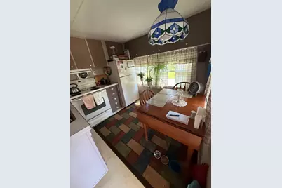 23 Crescent St, Ware, MA 01082 - Photo 12