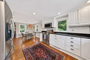 11 Ship St, Hingham, MA 02043 - Photo 14