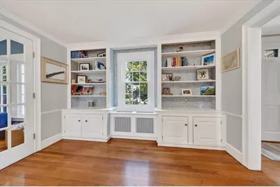 11 Ship St, Hingham, MA 02043 - Photo 8