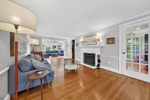 11 Ship St, Hingham, MA 02043 - Photo 6