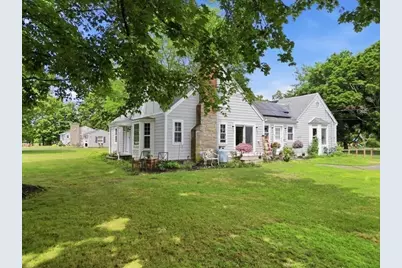35 Anawan St, Rehoboth, MA 02769 - Photo 4