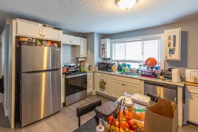 36 Oak St, Plymouth, MA 02360 - Photo 4