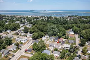 36 Oak St, Plymouth, MA 02360 - Photo 6