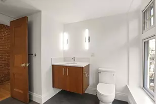 165 Winthrop Rd, Brookline, MA 02445 - Photo 34