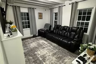 11 Barton St, Salem, MA 01970 - Photo 10