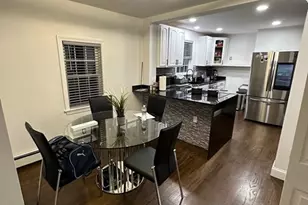 11 Barton St, Salem, MA 01970 - Photo 6