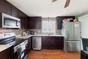 106 Barnes Ave, Boston, MA 02128 - Photo 14