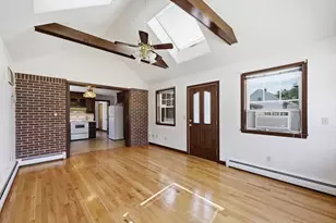 52 Felix St, Chicopee, MA 01020 - Photo 4