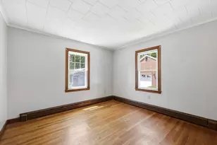 52 Felix St, Chicopee, MA 01020 - Photo 18