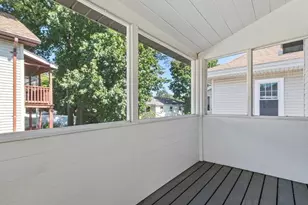 549 Main St, Watertown, MA 02472 - Photo 26