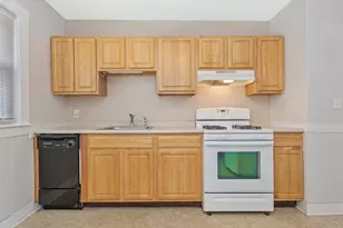 549 Main St, Watertown, MA 02472 - Photo 10