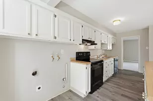 116 Applewood Dr, Chicopee, MA 01022 - Photo 12