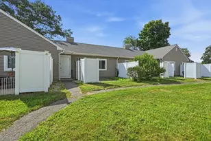 116 Applewood Dr, Chicopee, MA 01022 - Photo 30
