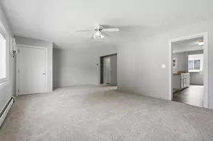 116 Applewood Dr, Chicopee, MA 01022 - Photo 16