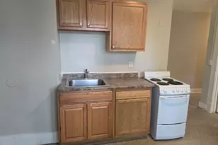 529 Union St, Springfield, MA 01109 - Photo 12