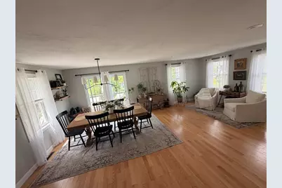 33 Ledgewood Cir, Attleboro, MA 02703 - Photo 8