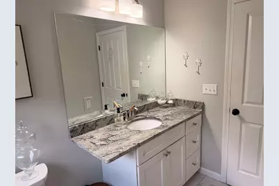 33 Ledgewood Cir, Attleboro, MA 02703 - Photo 10