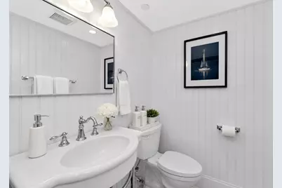 160 West Broadway #301, Boston, MA 02127 - Photo 6