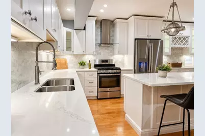 11 South Mason #6, Salem, MA 01970 - Photo 1
