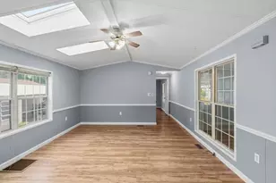 556 Central, Leominster, MA 01453 - Photo 14
