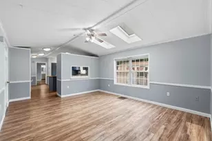 556 Central, Leominster, MA 01453 - Photo 12