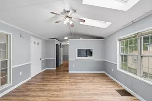 556 Central, Leominster, MA 01453 - Photo 22