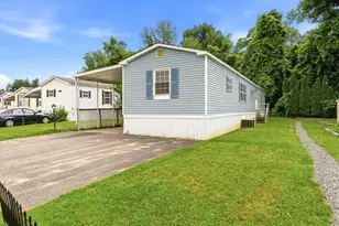 556 Central, Leominster, MA 01453 - Photo 2