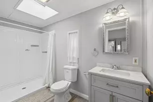556 Central, Leominster, MA 01453 - Photo 16